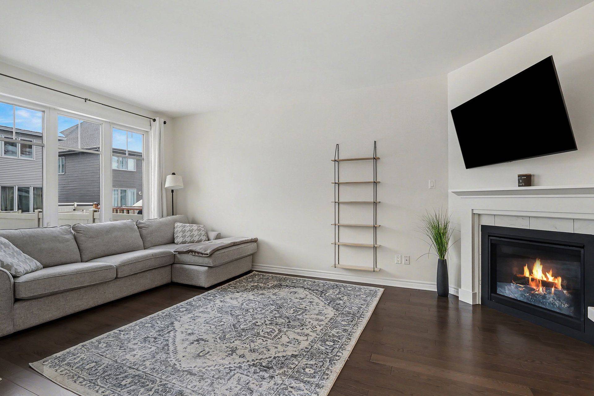 Blossom Park - Airport And Area, ON K1T 0R7,3987 Kelly Farm DR