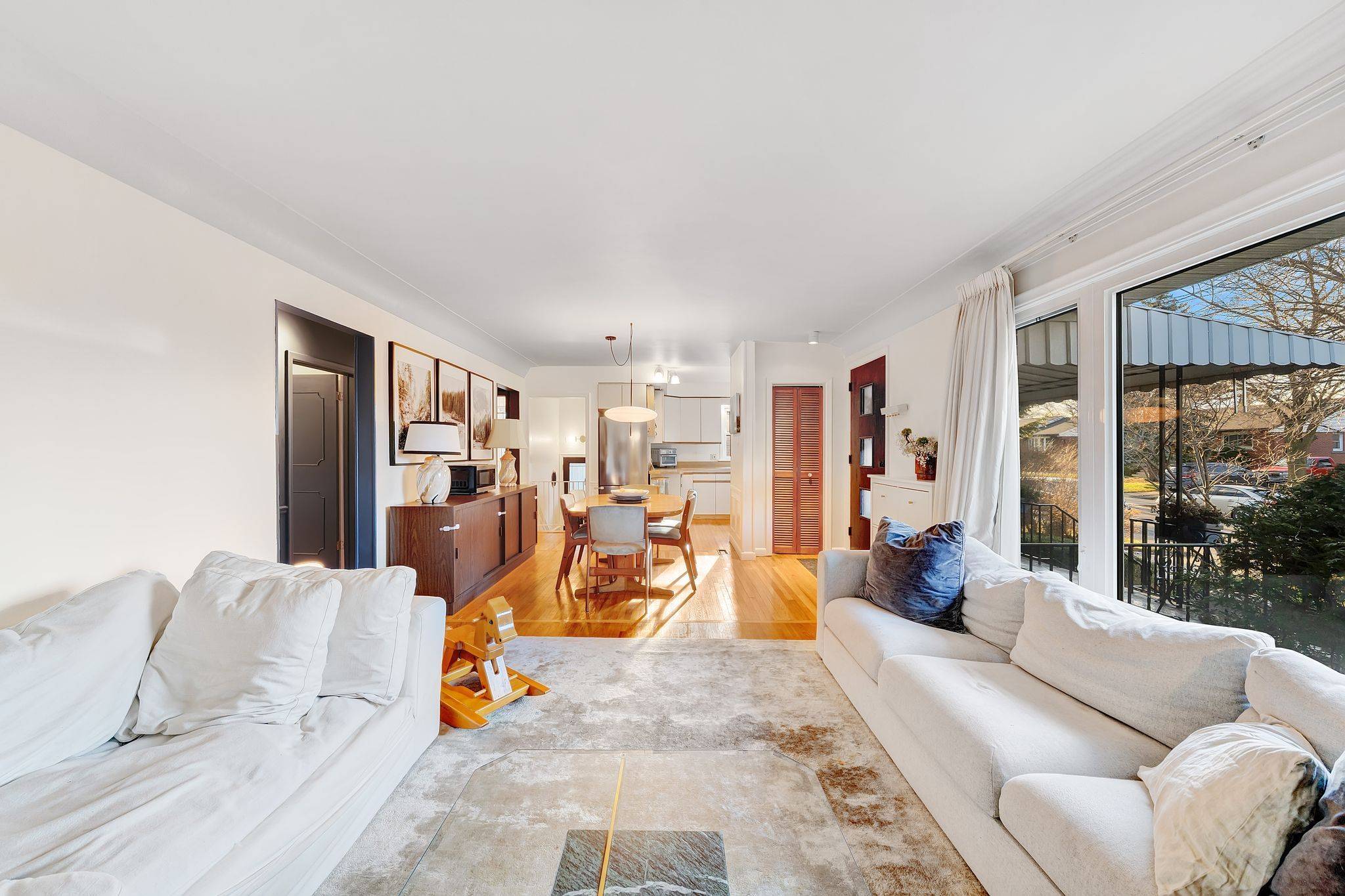 Hamilton, ON L9A 3N5,115 Welbourn DR