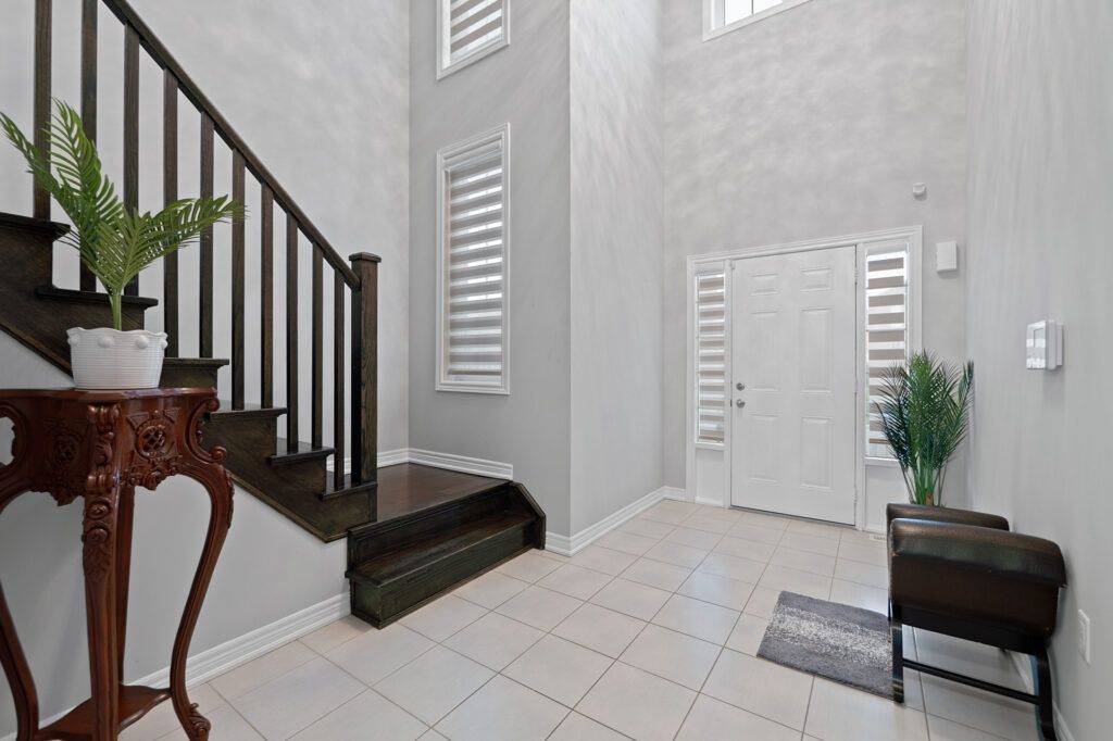 Niagara Falls, ON L2G 0G2,4466 Saw Mill DR