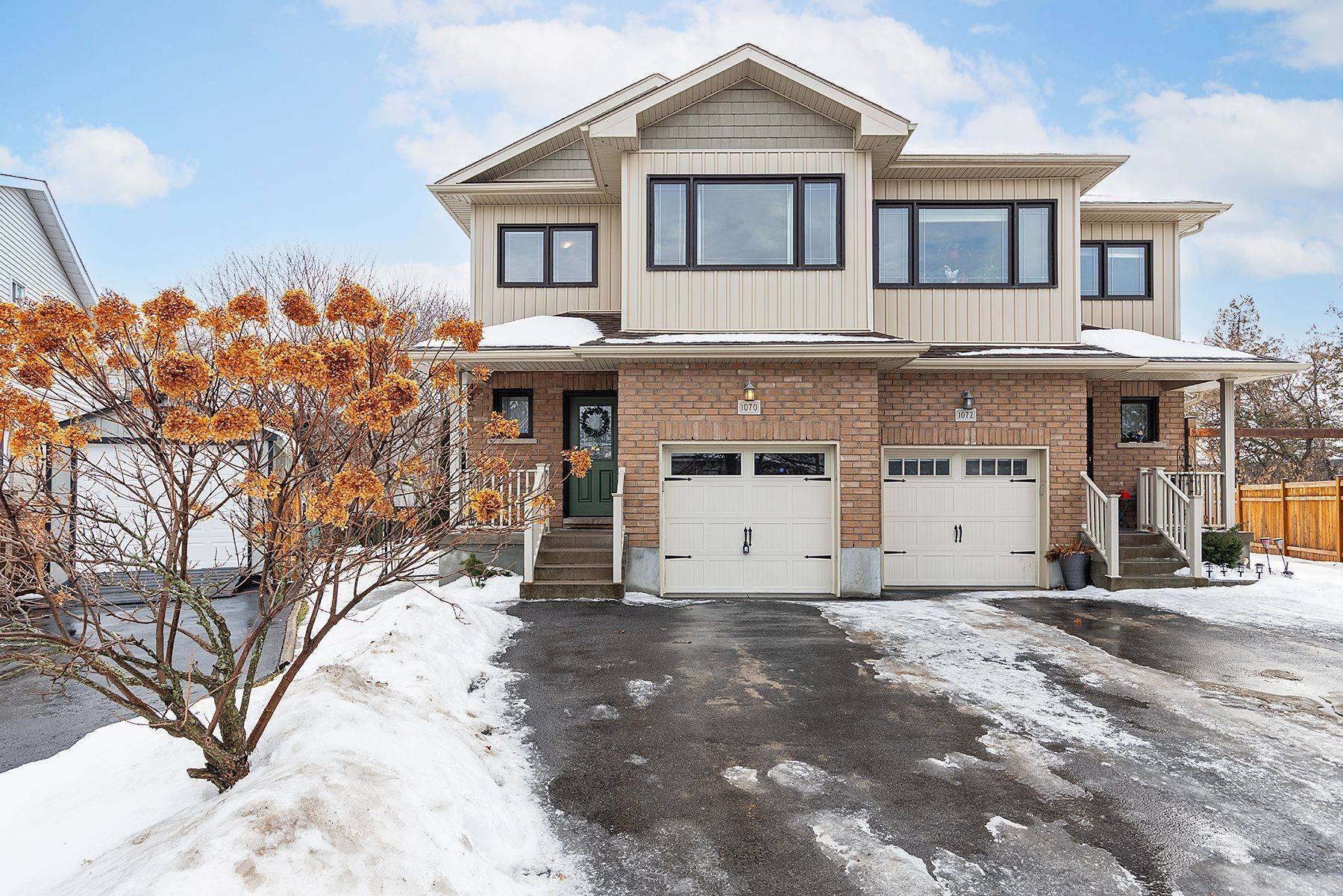 Kingston, ON K7P 1Y8,1070 Redwood CRES