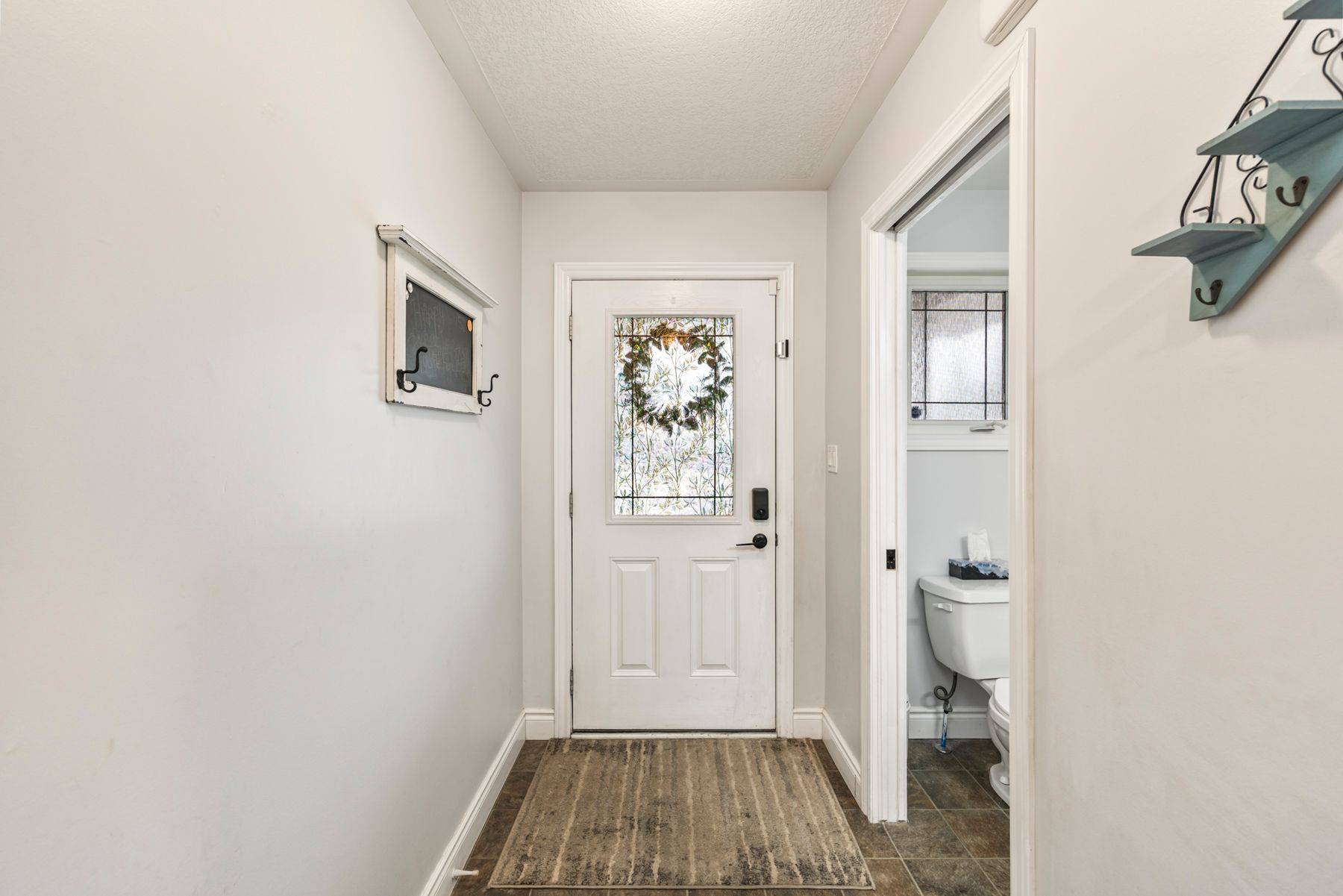 Kingston, ON K7P 1Y8,1070 Redwood CRES