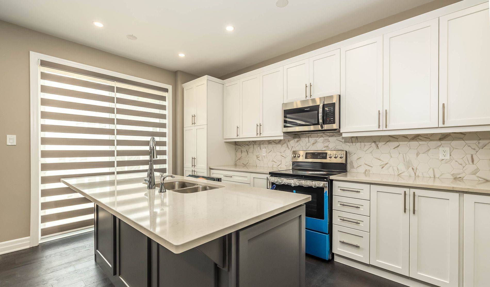 Kitchener, ON N2R 0T2,42 Milt Schmidt ST