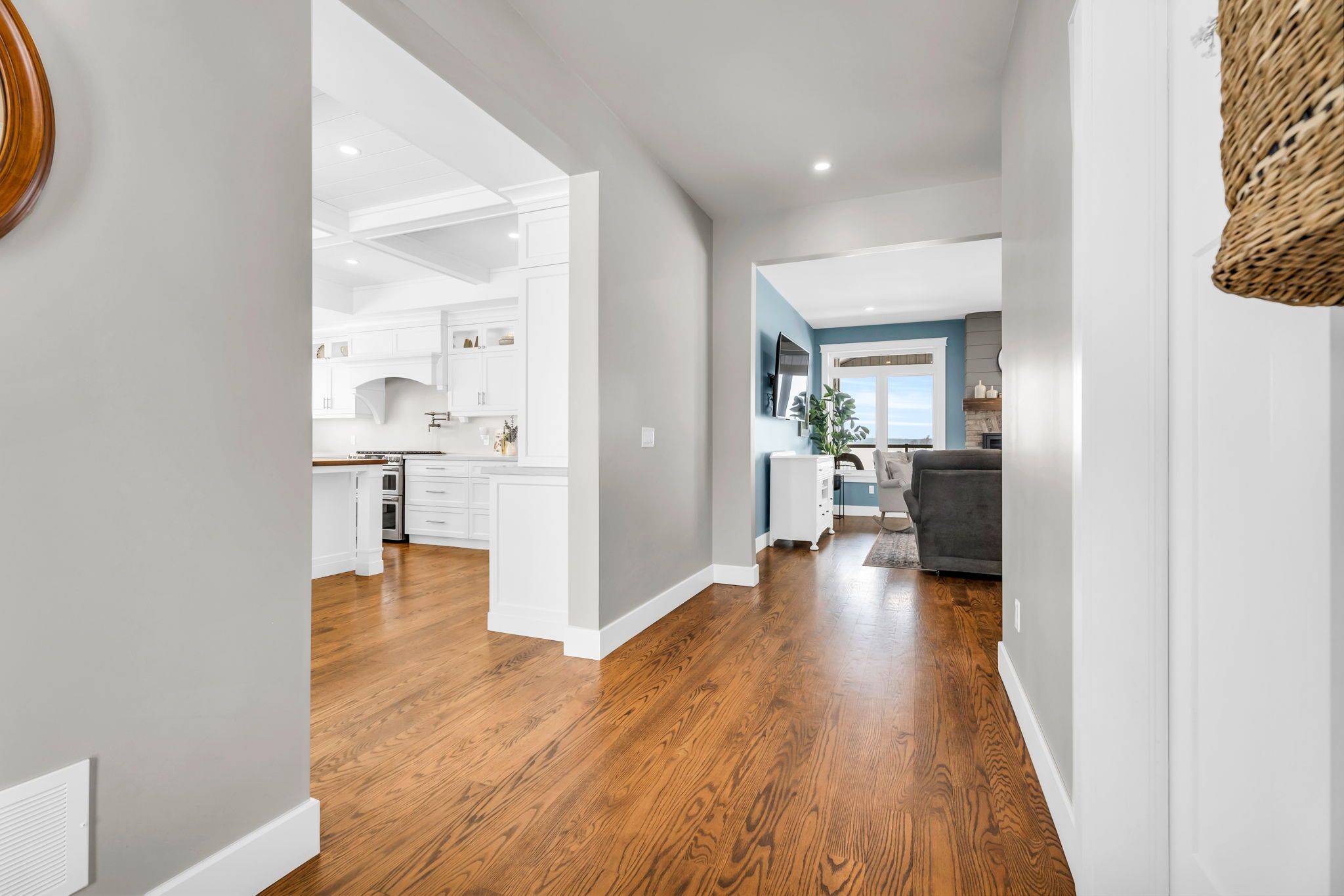 Mulmur, ON L9V 0W4,706249 County Road 21 N/A