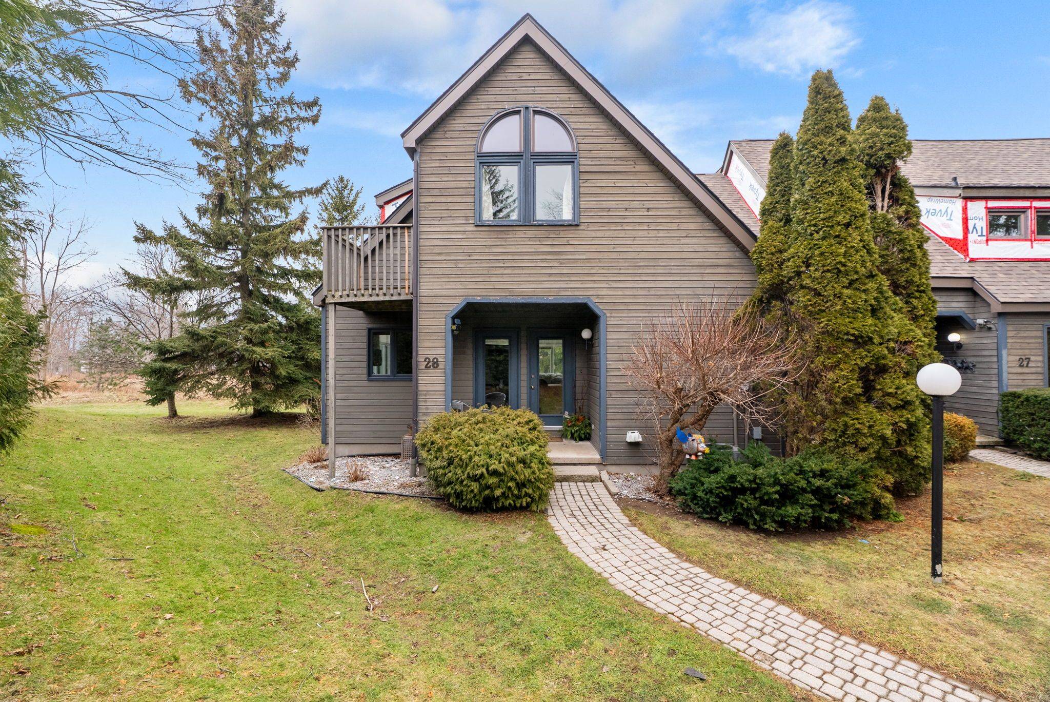 Bluewater, ON N0M 1G0,76582 Jowett's Grove RD #28