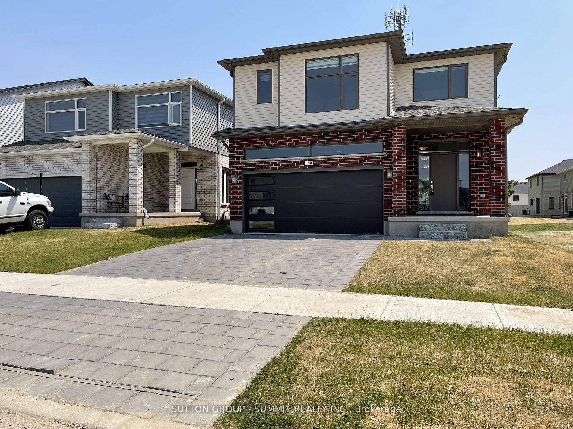 London South, ON L6L 0G6,150 KNOTT DR