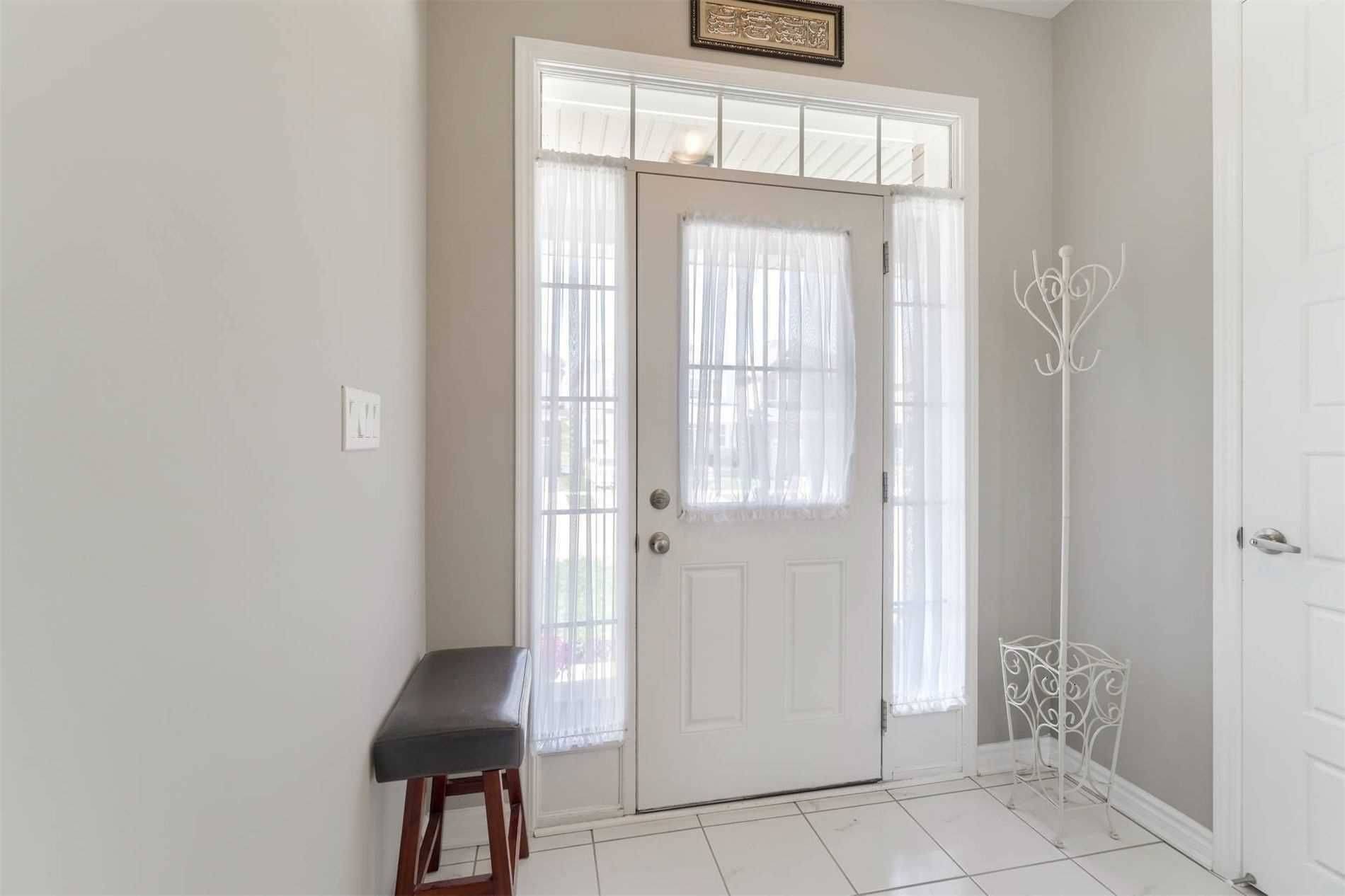 Cambridge, ON N2E 0C5,68 Wannamaker CRES