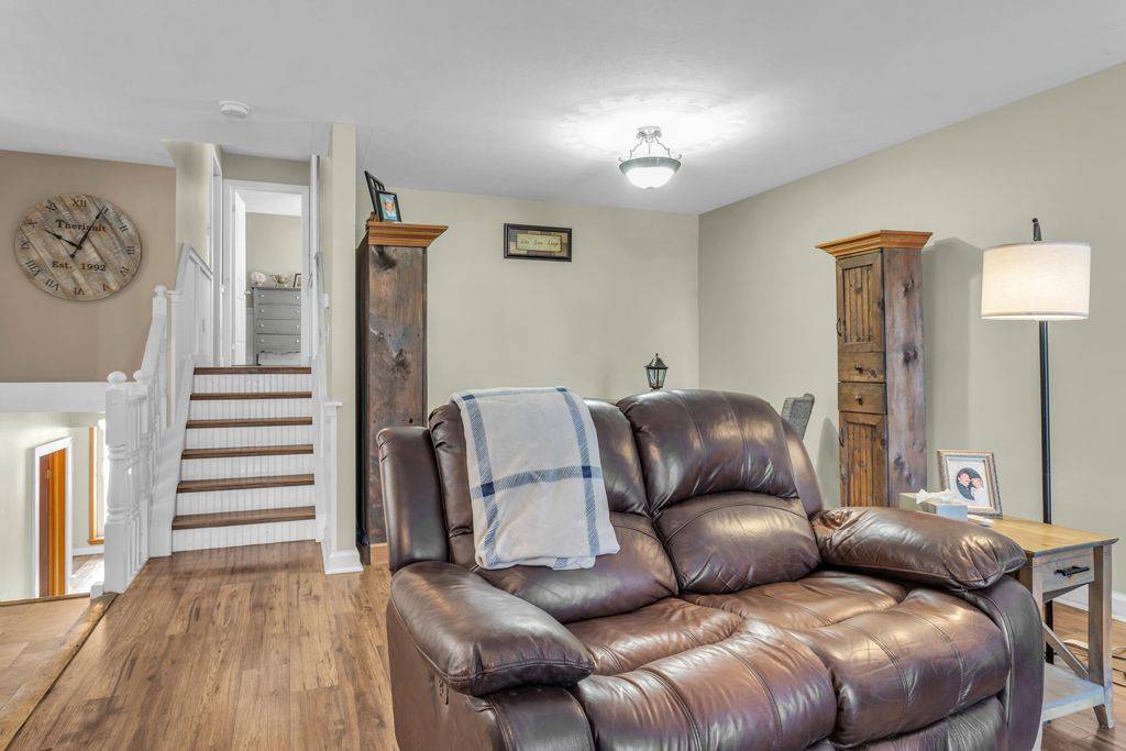 Tillsonburg, ON N4G 5N3,47 Beckett BLVD