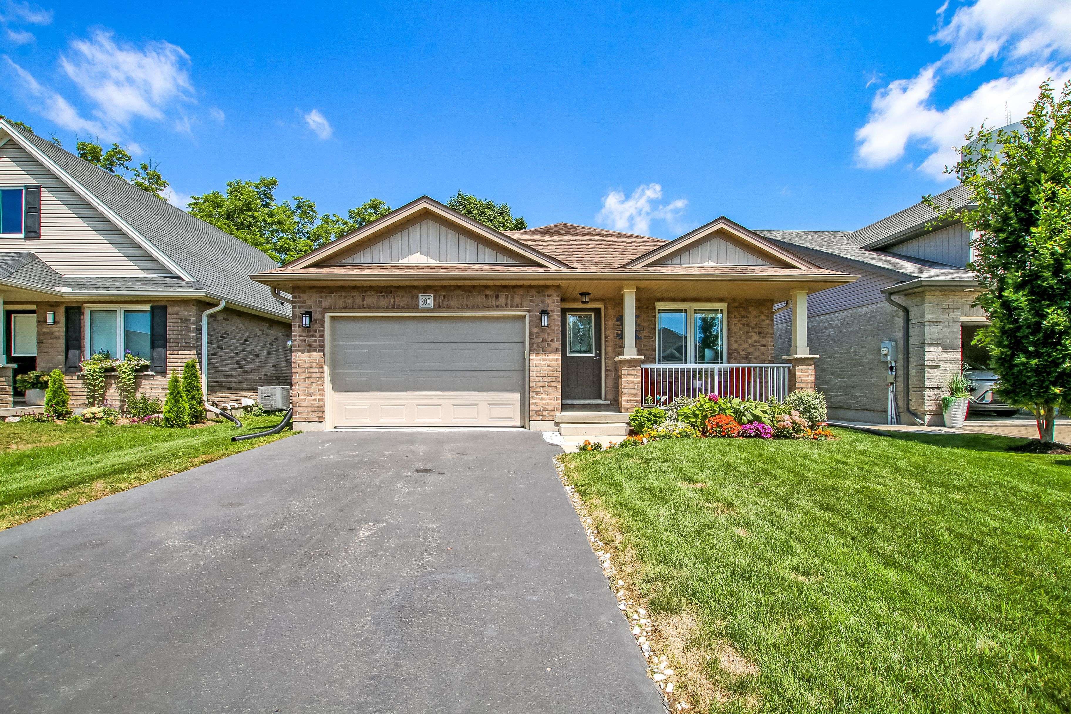 Central Elgin, ON N5L 0A5,200 Emery ST