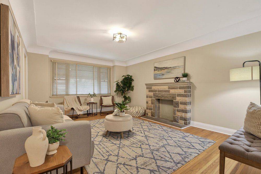 Hamilton, ON L8K 2V1,48 Crosthwaite AVE S