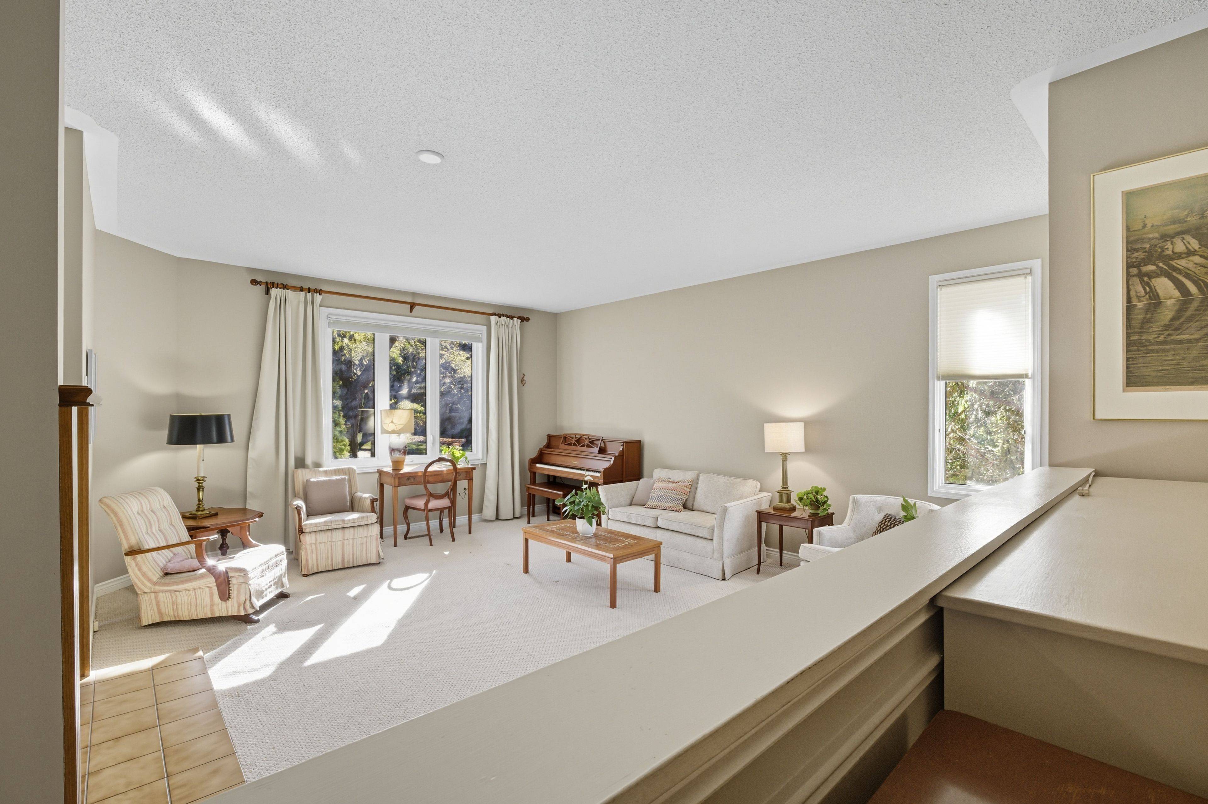 London South, ON N6K 4E6,60 Rosecliffe CRES #16