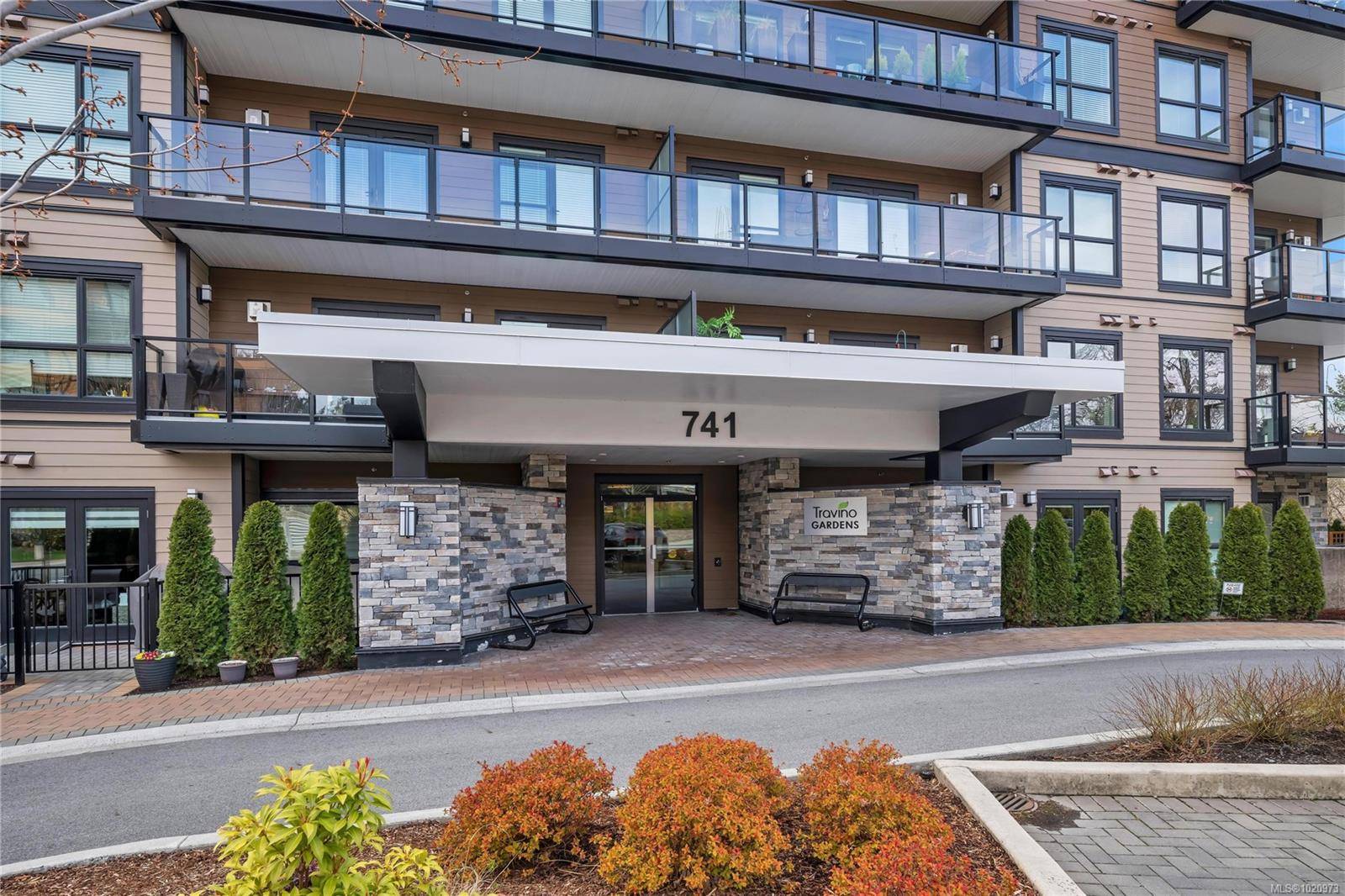 Saanich, BC V8Z 0G3,741 Travino Lane #204