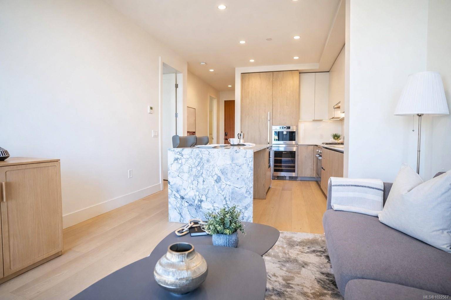 Victoria, BC V8W 0G5,888 Government St #503