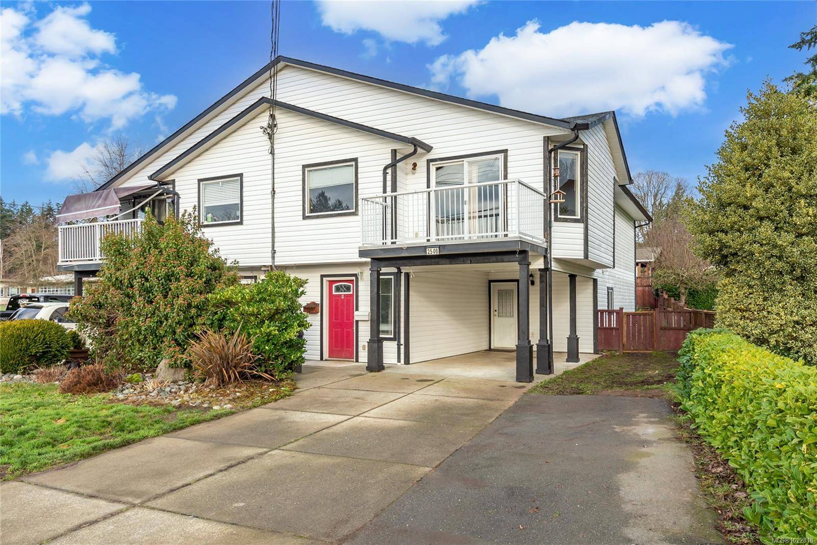 Courtenay, BC V9N 5R7,250 Centennial Dr #B