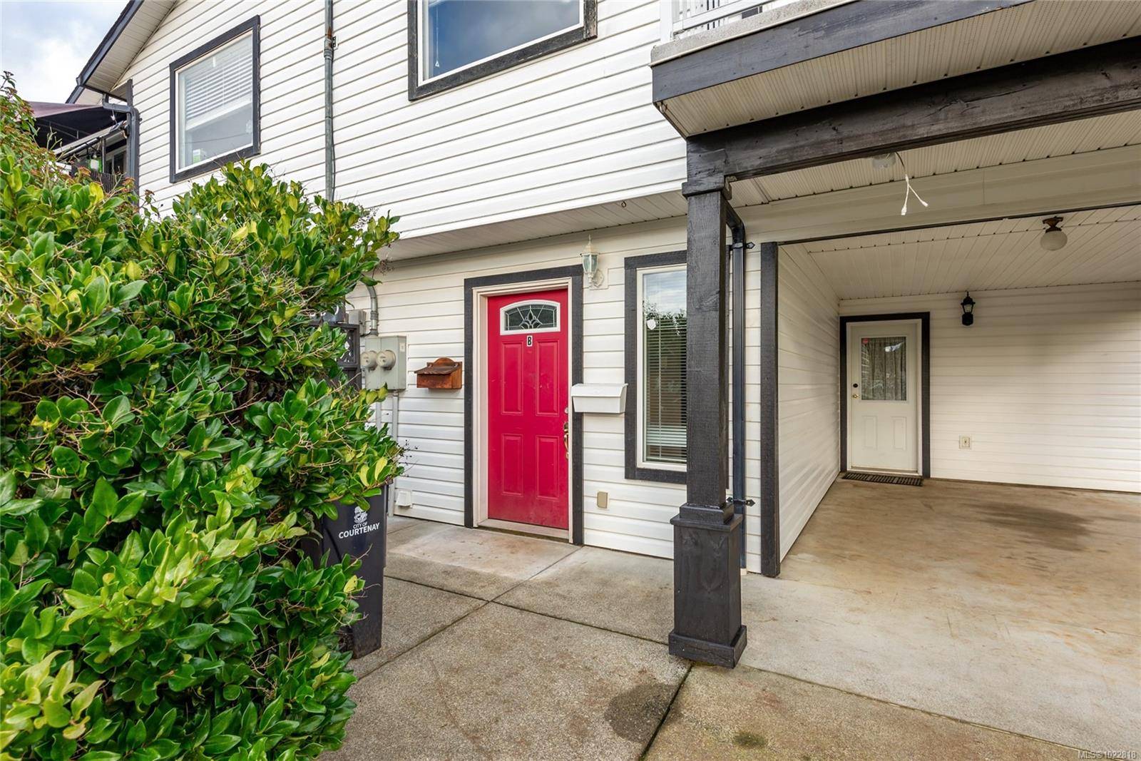 Courtenay, BC V9N 5R7,250 Centennial Dr #B