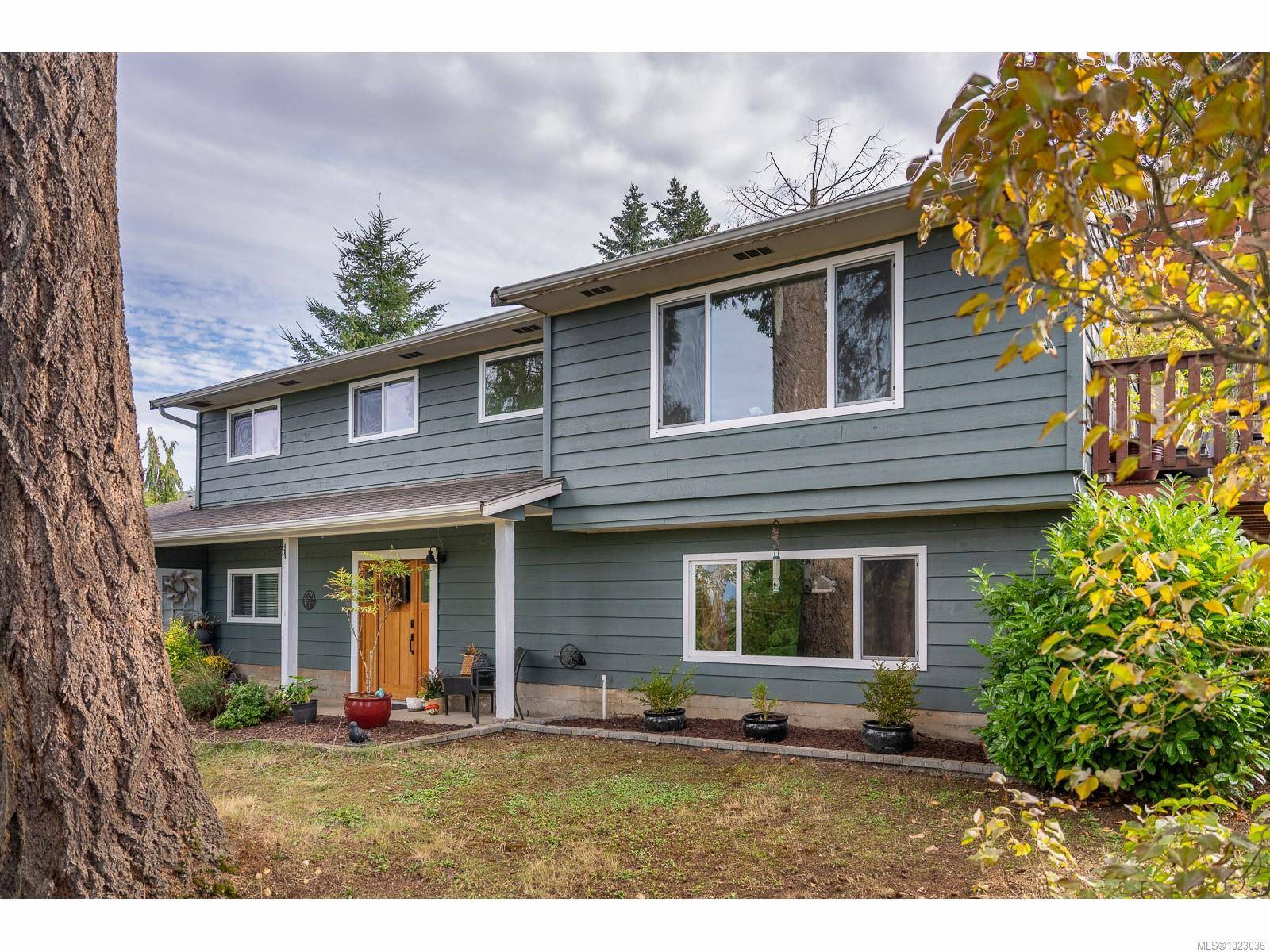 Lantzville, BC V0R 2H0,7485 Fernmar Rd