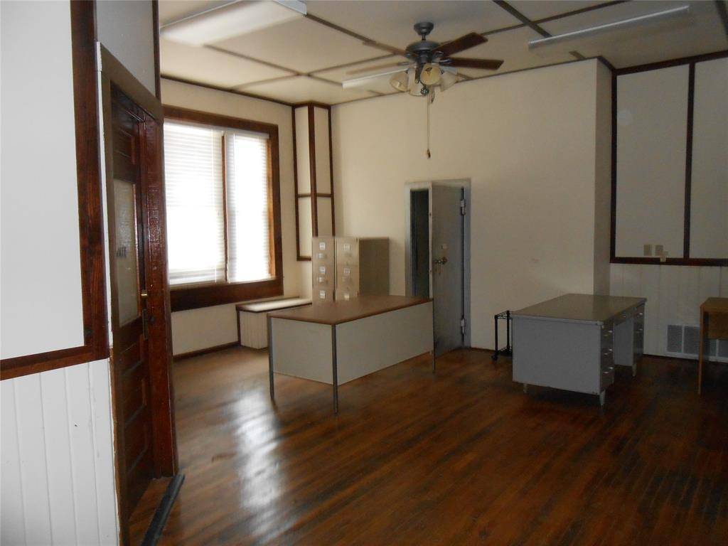 131 Mckinney #207, Farmersville, TX 75442