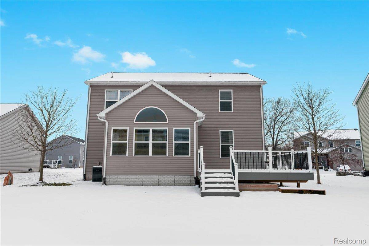 Howell, MI 48843,2226 Wood LN