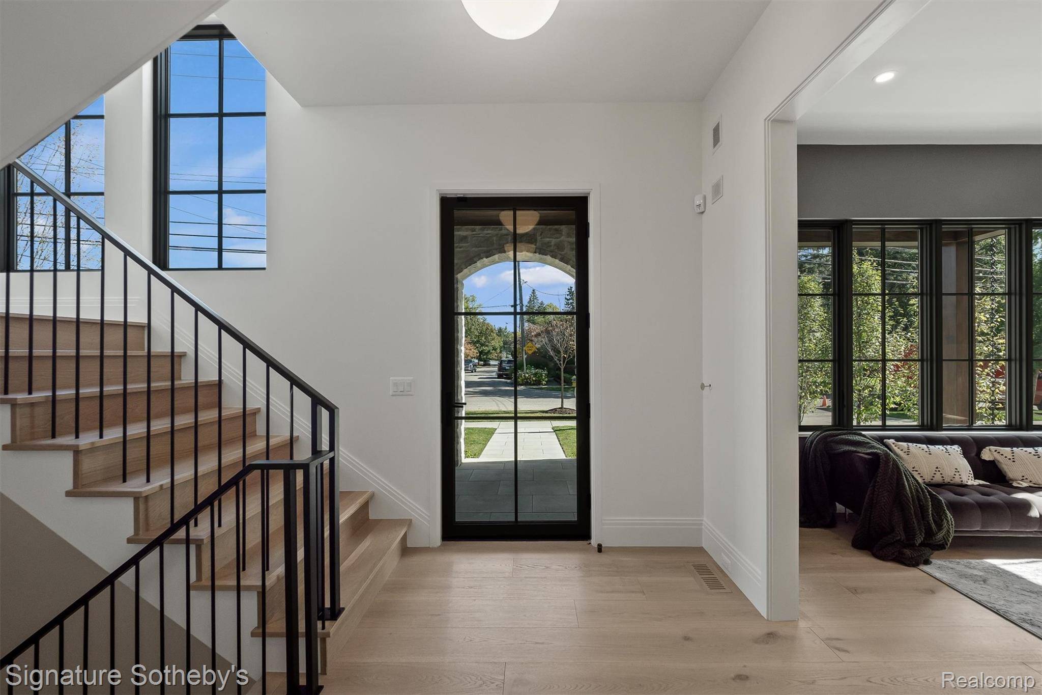 Birmingham, MI 48009,395 GREENWOOD ST