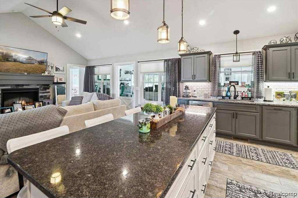 Hemlock, MI 48626,16679 Doyle RD