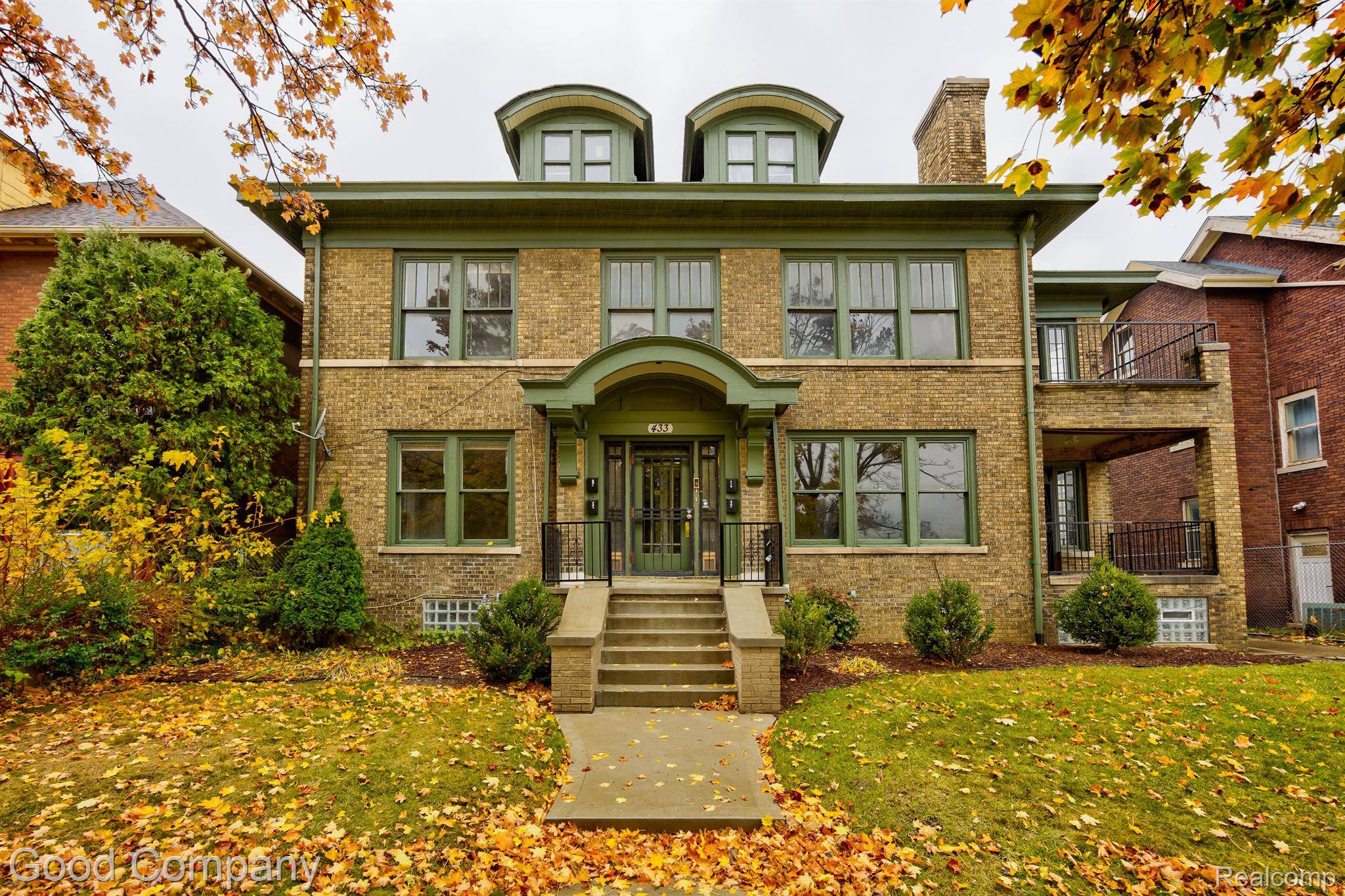 Detroit, MI 48202,433 E KIRBY ST