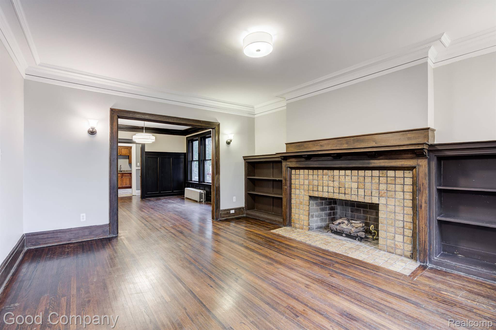 Detroit, MI 48202,433 E KIRBY ST