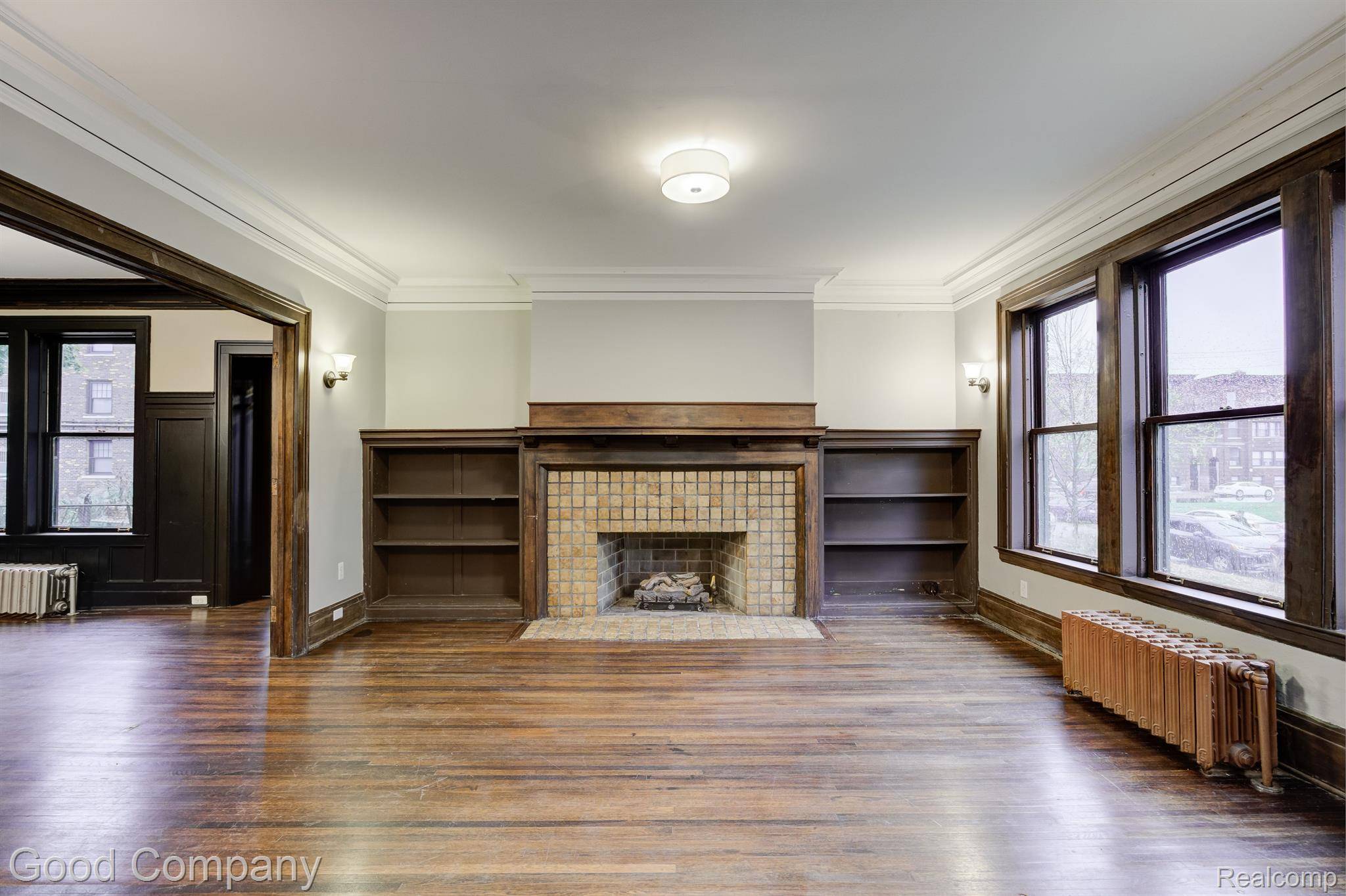 Detroit, MI 48202,433 E KIRBY ST