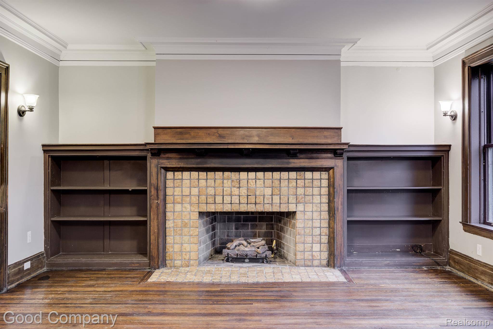 Detroit, MI 48202,433 E KIRBY ST