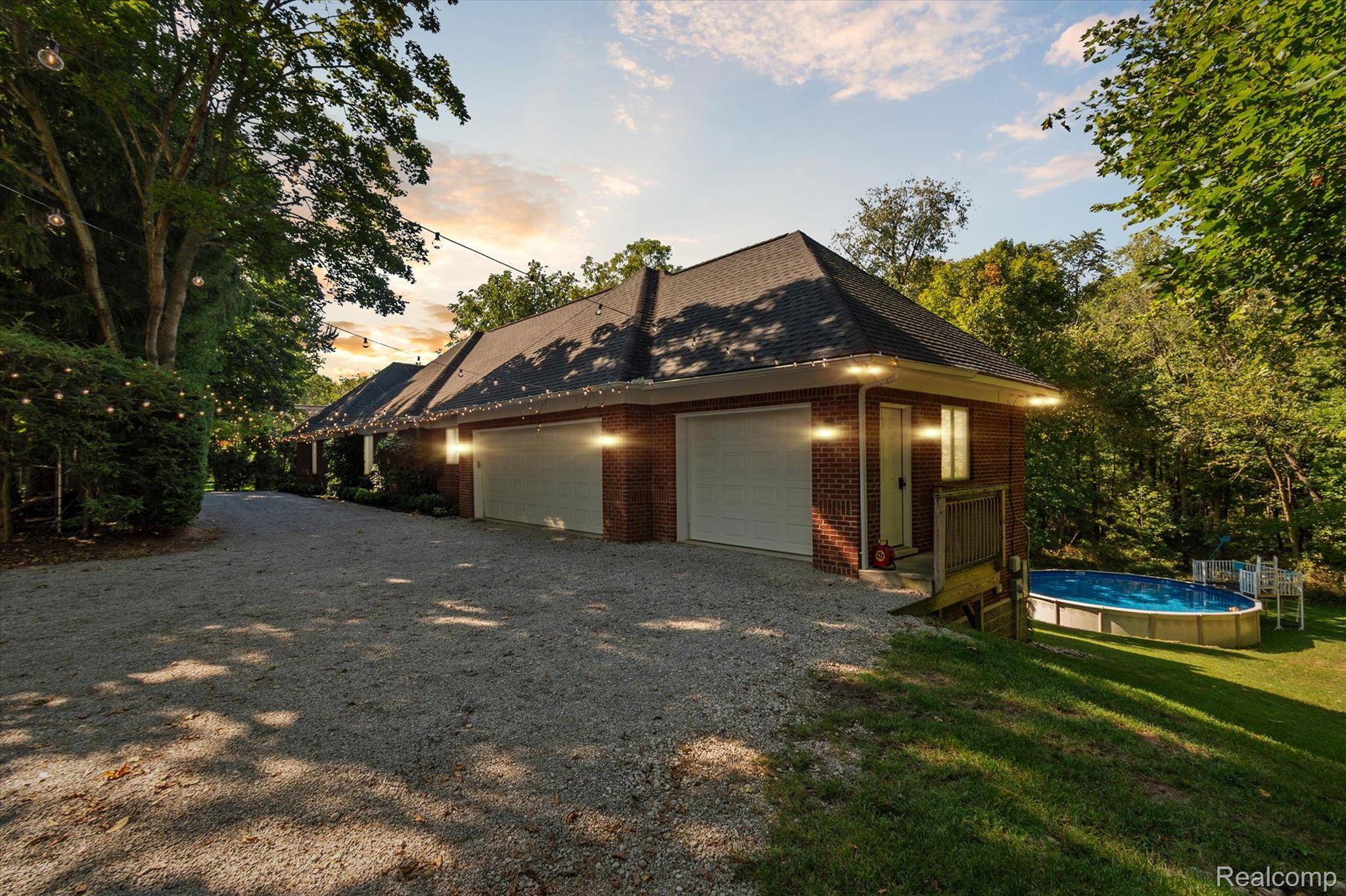 Northville, MI 48167,146 S Rogers ST