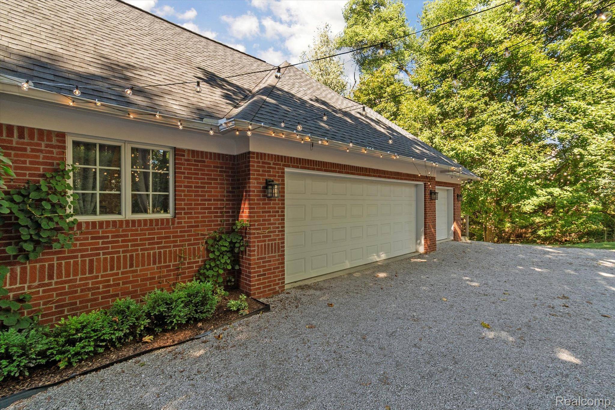 Northville, MI 48167,146 S Rogers ST