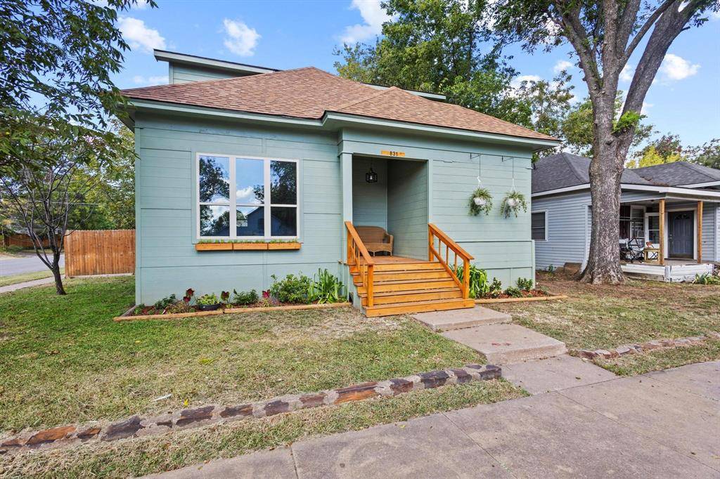 Denison, TX 75020,831 W Owing Street