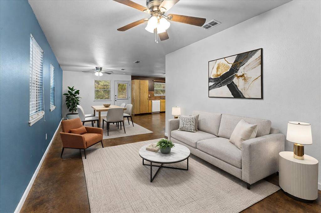 Hawkins, TX 75765,230 Private Road 7422 #230