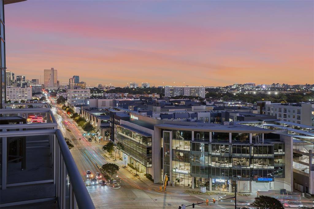 Fort Worth, TX 76107,3100 W 7th Street #811