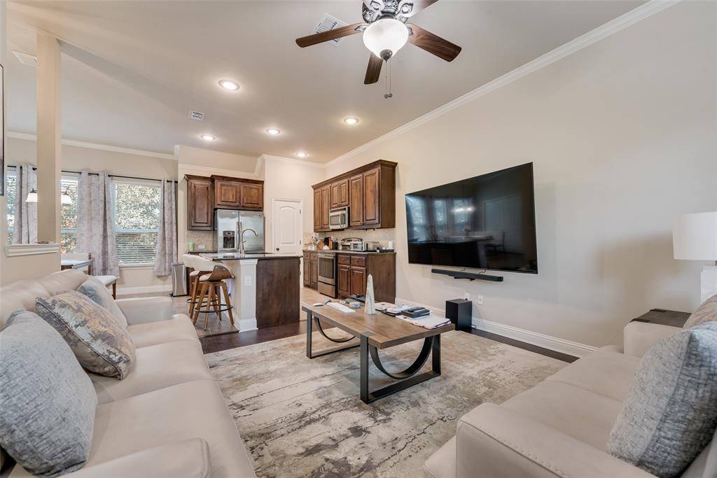 Grand Prairie, TX 75052,5007 Venecia Way