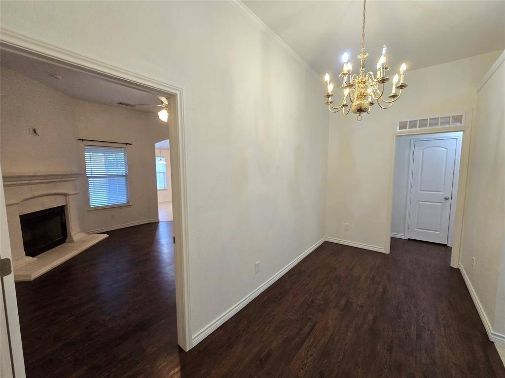 Azle, TX 76020,124 Bridlewood Street