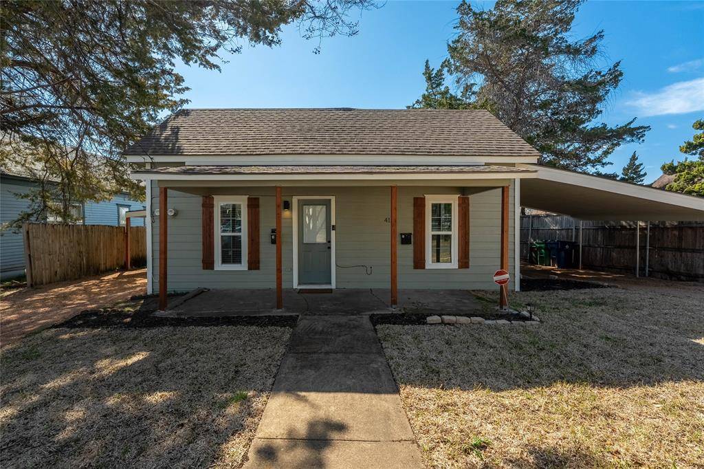 Waxahachie, TX 75165,415 W Jefferson Street