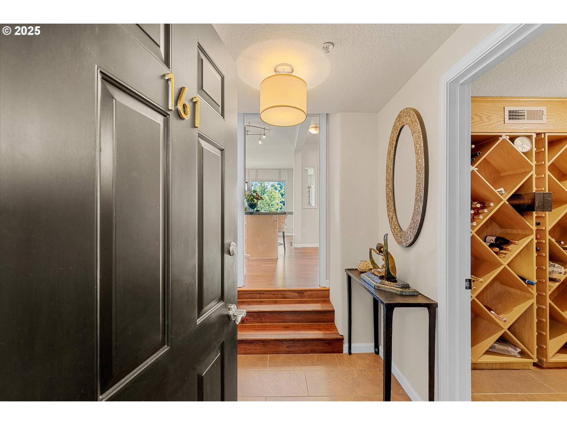 Lake Oswego, OR 97034,161 3RD ST