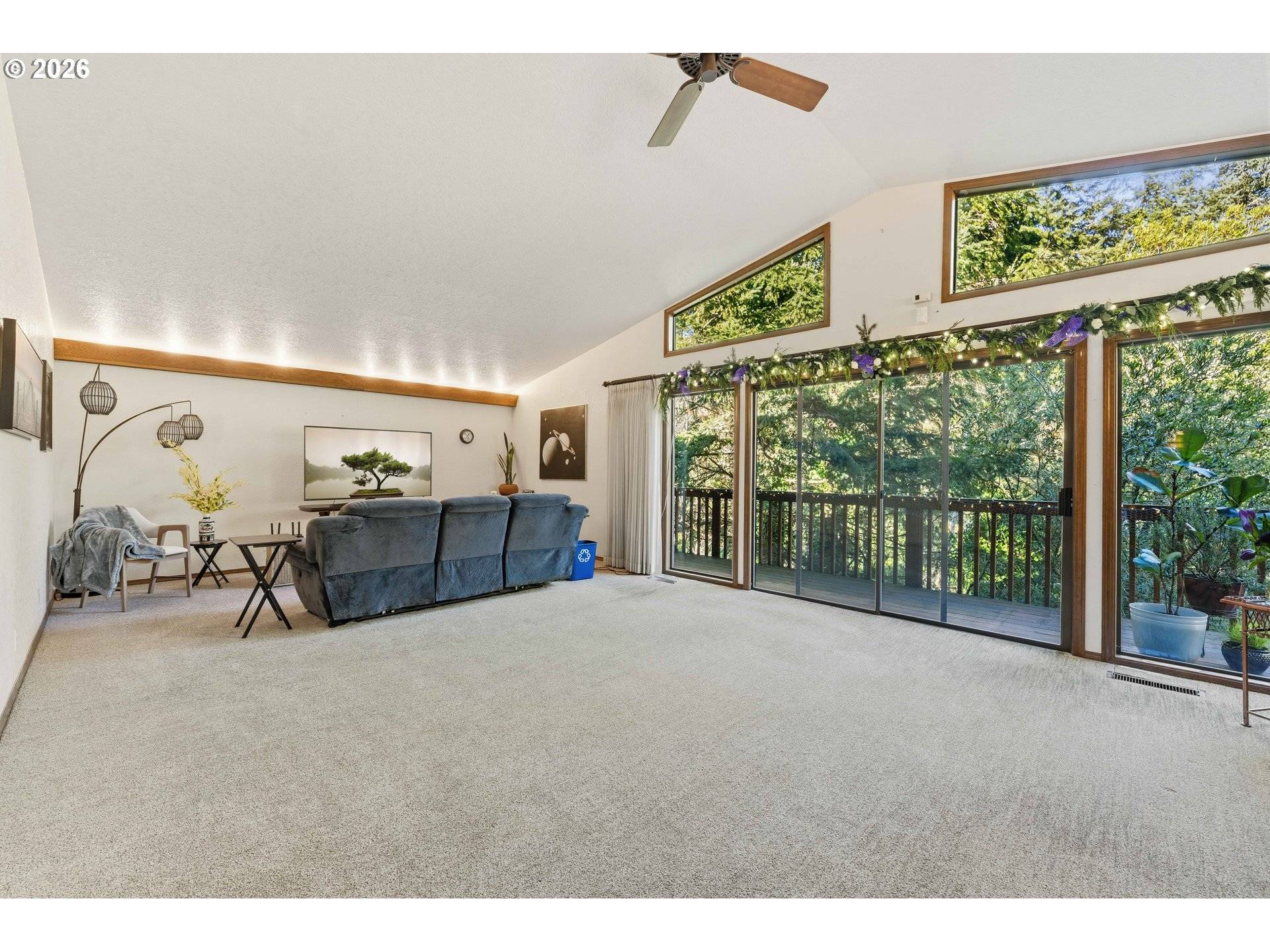 North Bend, OR 97459,2595 BRUSSELLS ST