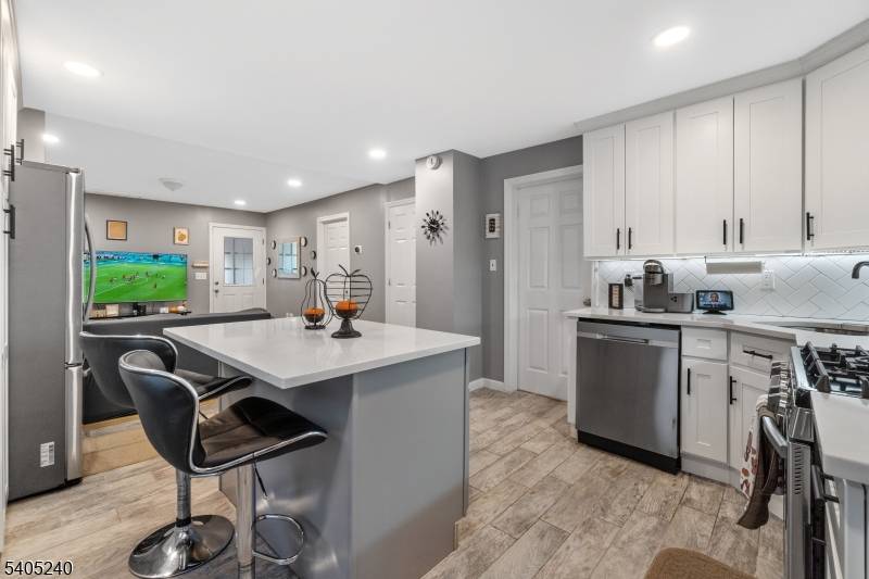 South Plainfield Boro, NJ 07080,619 Hancock St