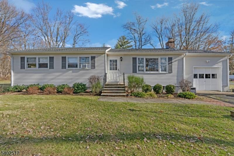 Bridgewater Twp., NJ 08807,944 Victor St