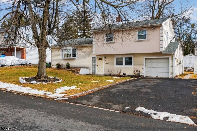 West Orange Twp., NJ 07052,20 Rosney Ter