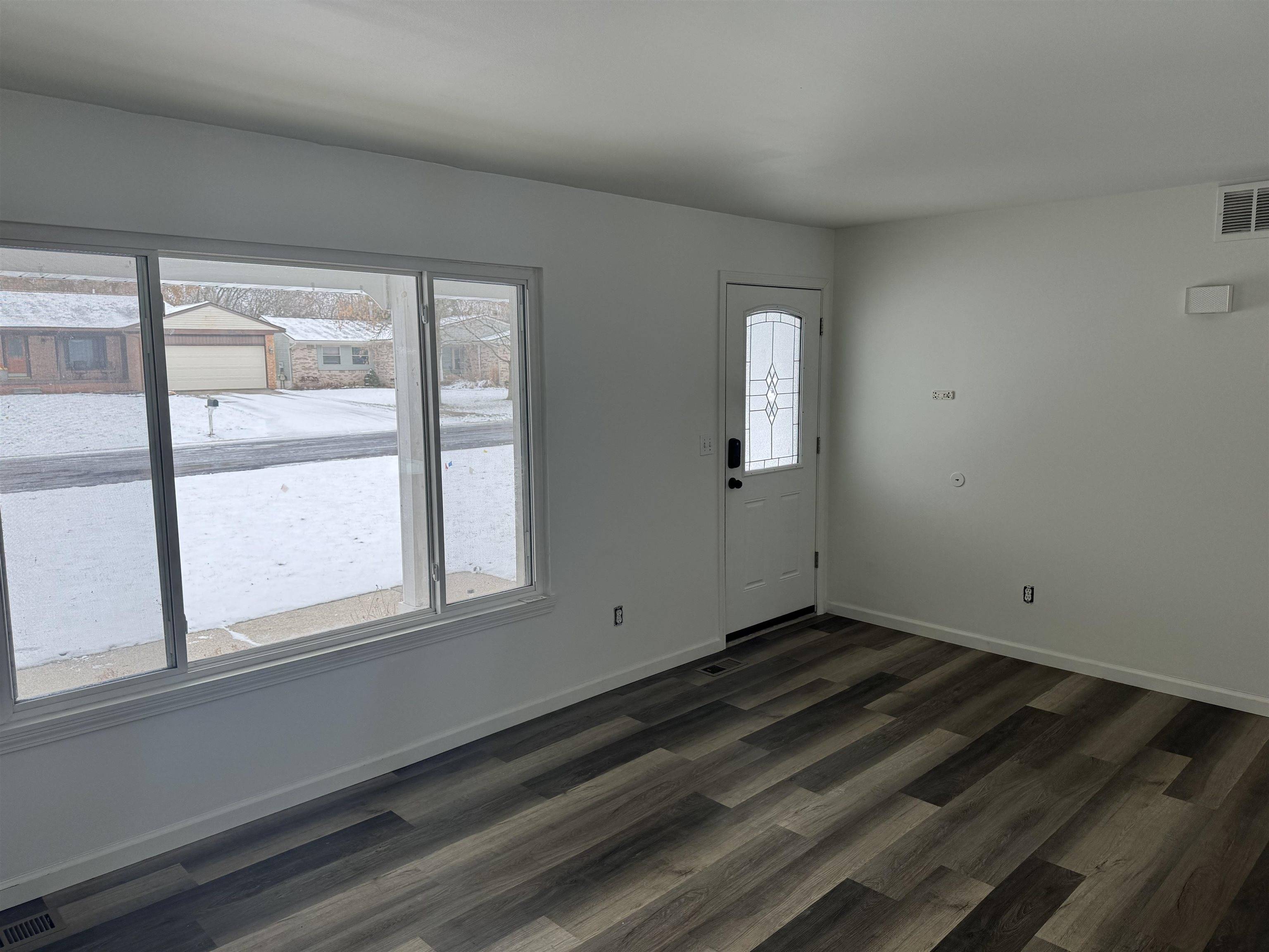 Grand Blanc, MI 48439,5270 Mill Wheel DR