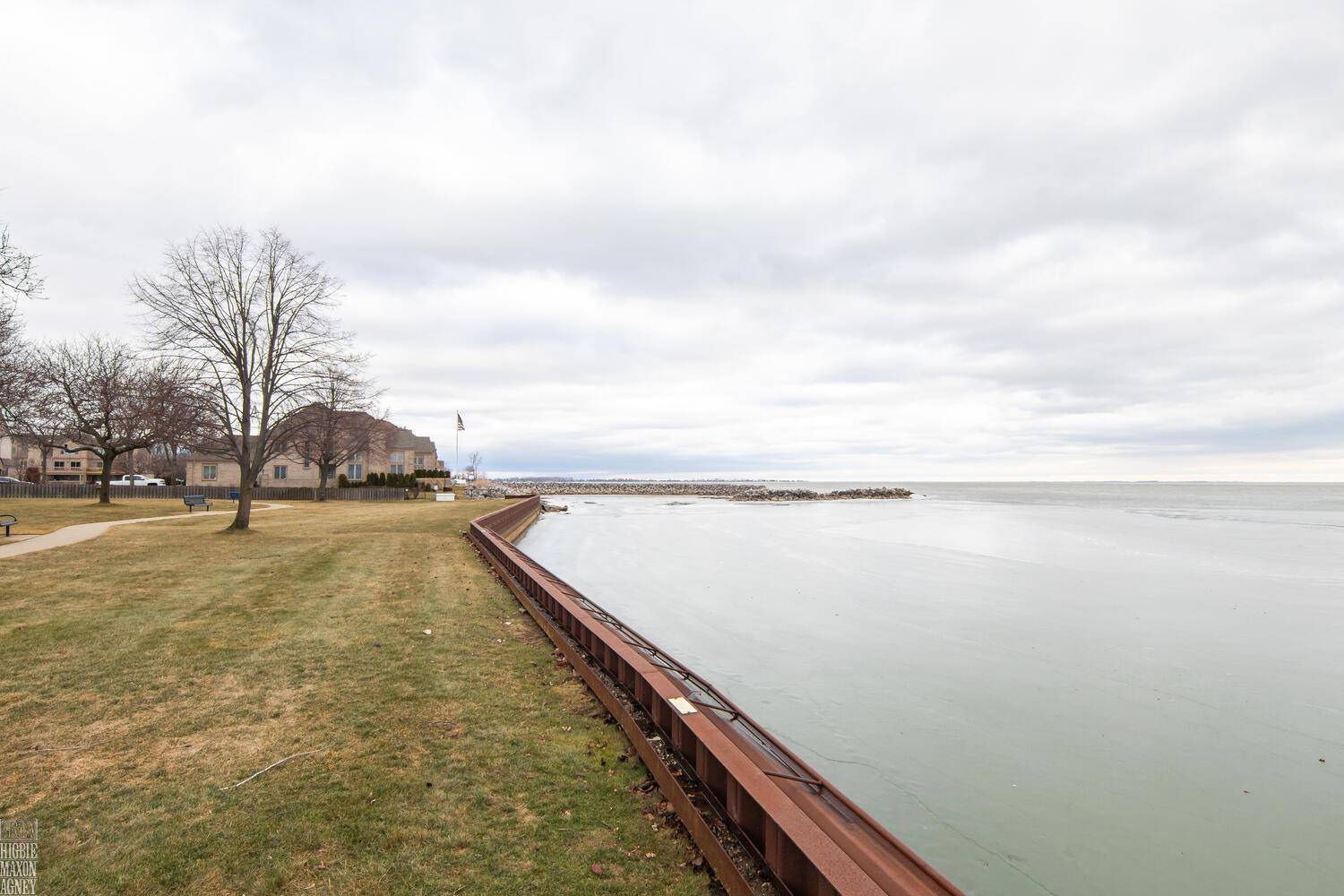 Harrison Twp, MI 48045,34744 W Lake DR