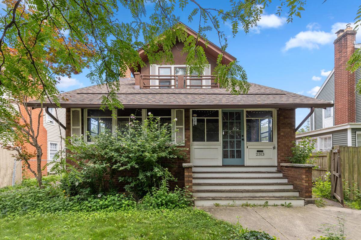 Kalamazoo, MI 49008,2313 S Westnedge AVE