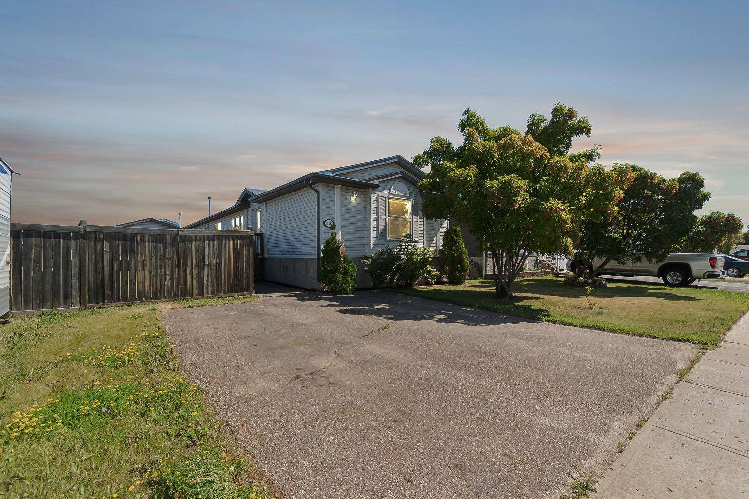 Fort Mcmurray, AB T9K 0E9,116 Balsam WAY