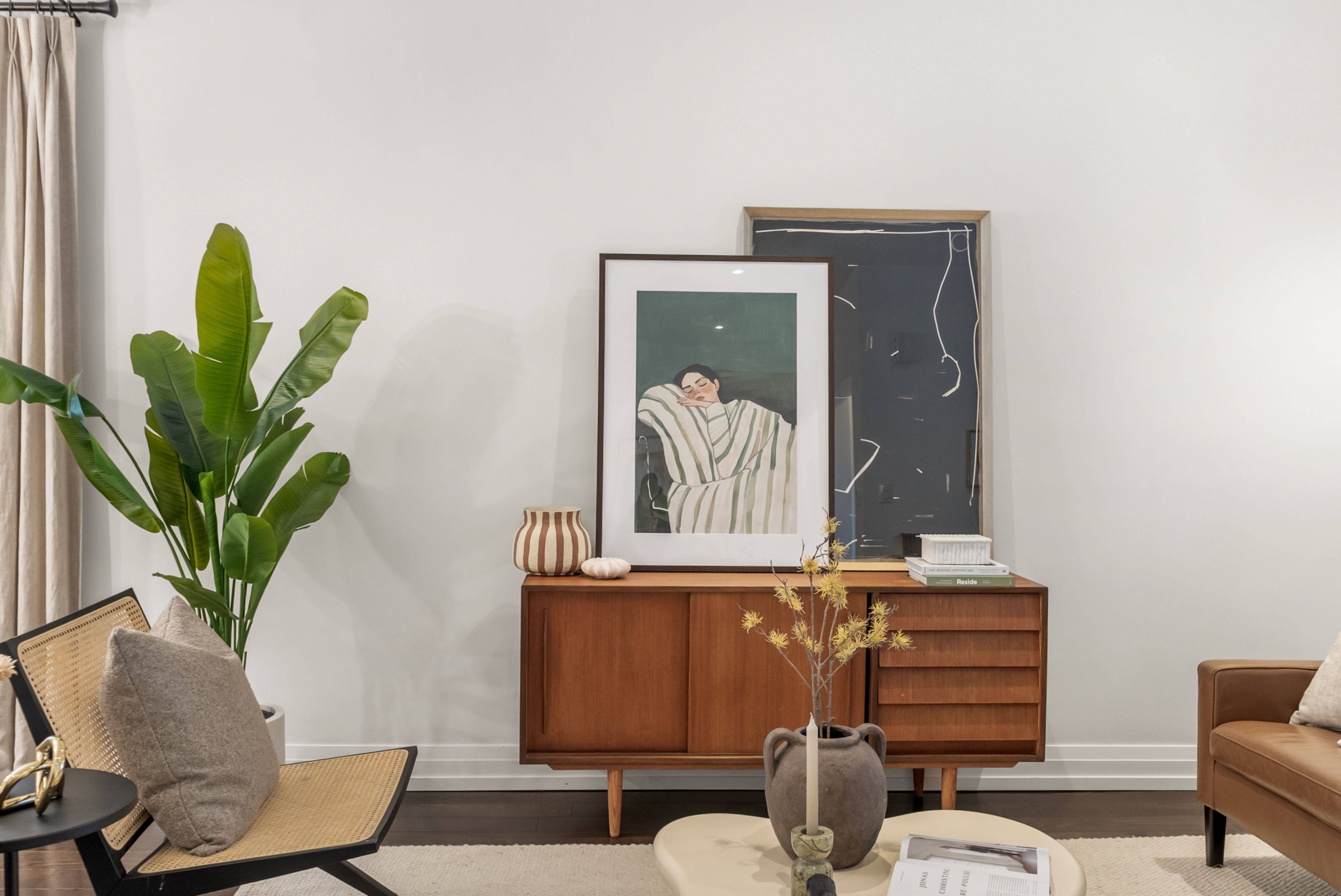 Toronto E01, ON M4J 3L9,1 Ravina CRES