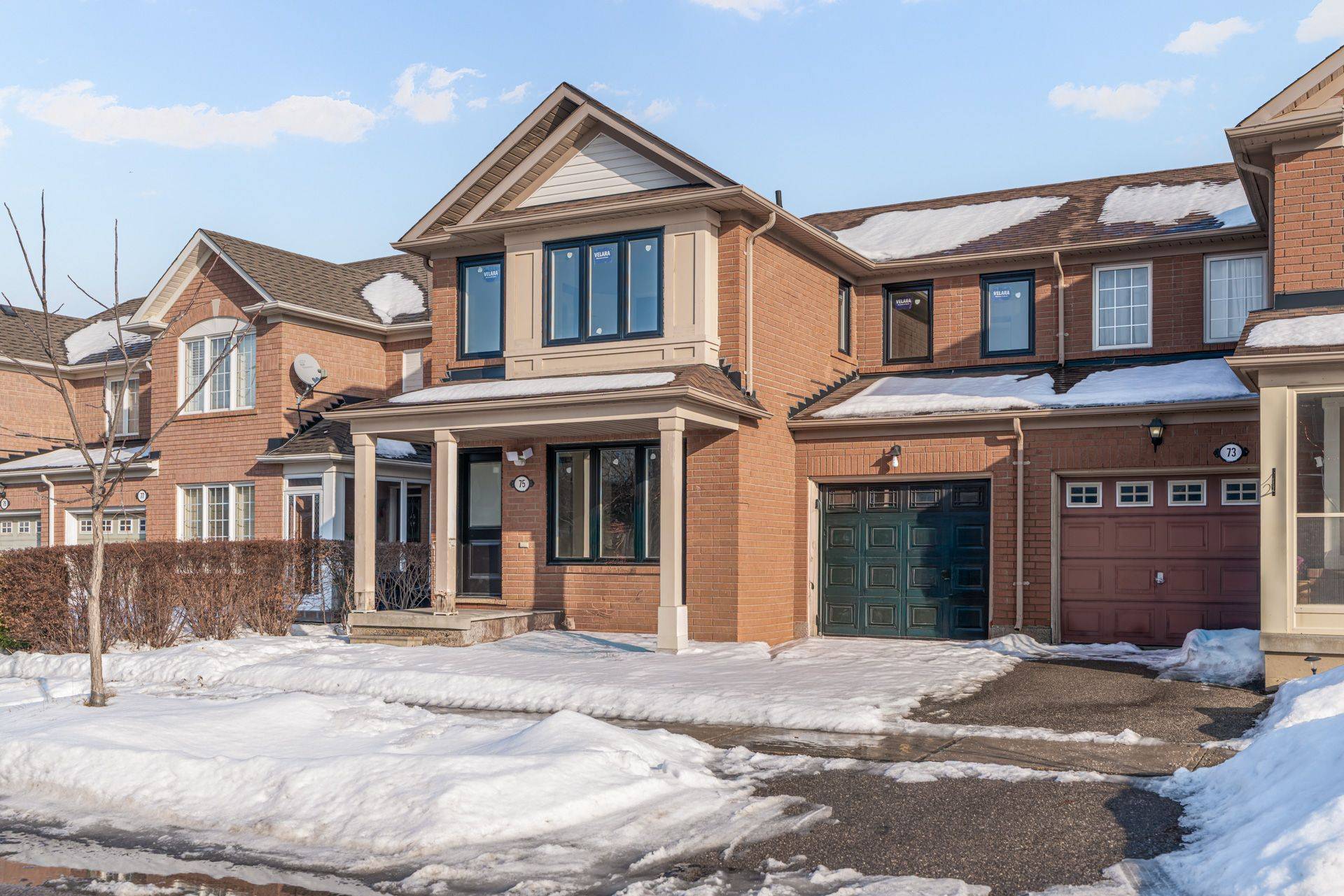 Toronto E11, ON M1X 1W6,75 Hummingbird DR #UPPER