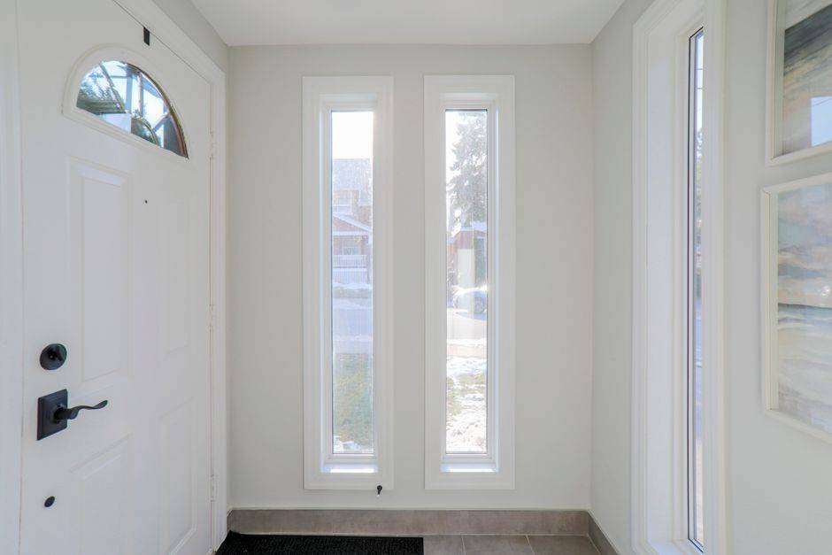 Toronto E06, ON M1N 2B8,4 Freeman ST