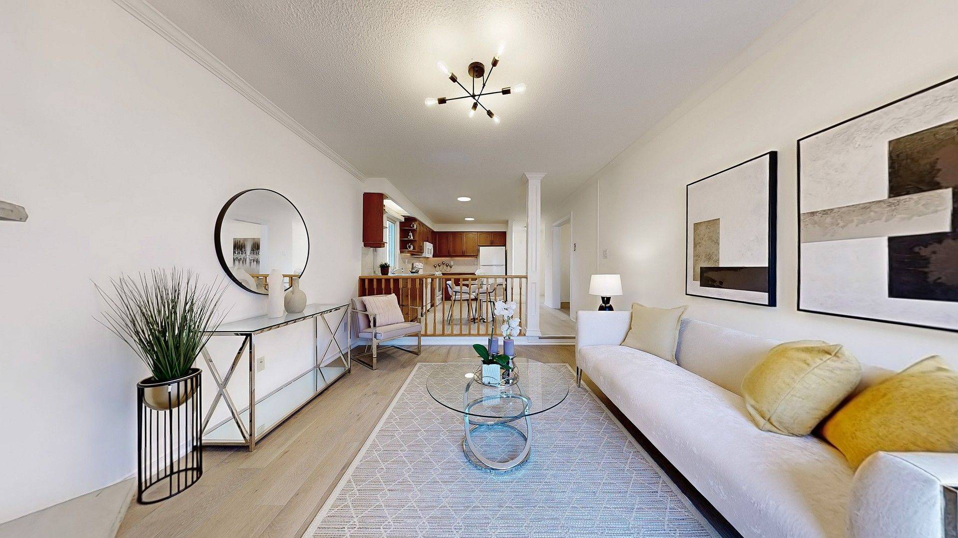 Toronto E08, ON M1J 3M7,9 Cranston Manor CT