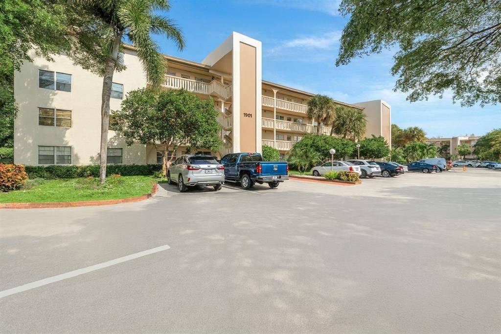 Coconut Creek, FL 33066,1901 Bermuda Cir #H4