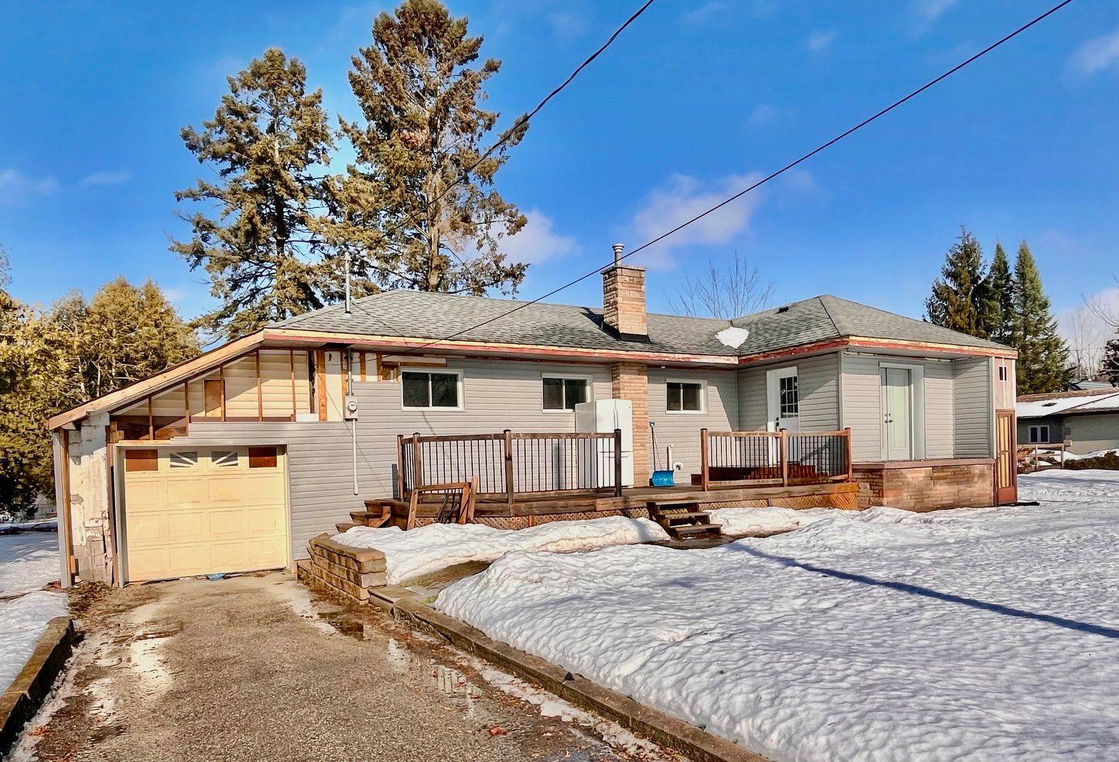 Brock, ON L0E 1E0,11 Concession 14 RD